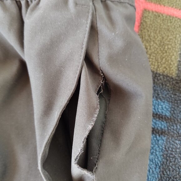 Columbia Black Lightweight Joggers with Elastic Waistband - Picture 11 of 13